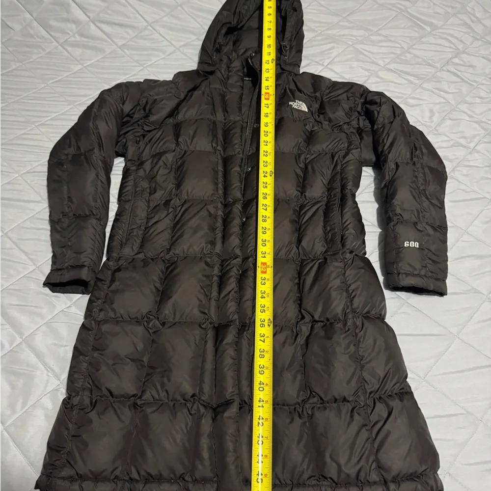 The North Face Black Puffer Coat - Picture 8 of 16